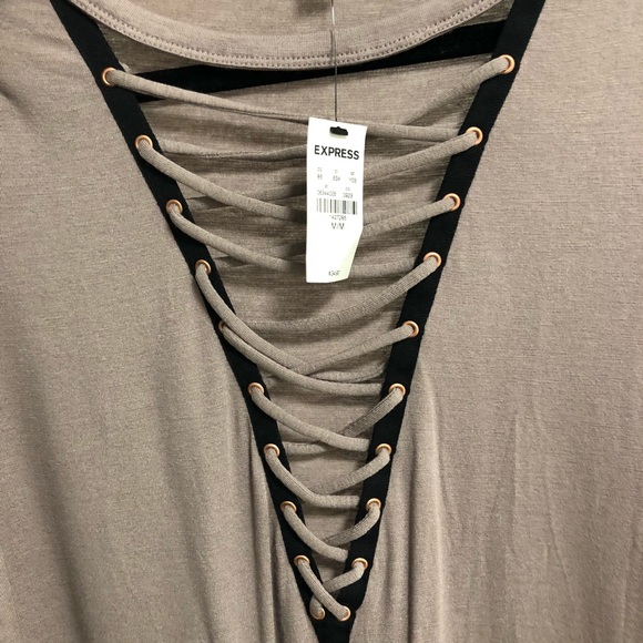 EXPRESS Tee - Picture 4 of 4